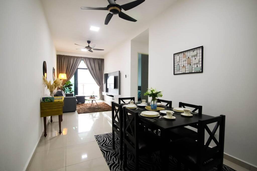 Legasi Kampung Baru By Airhost Apartment Kuala Lumpur Exterior foto